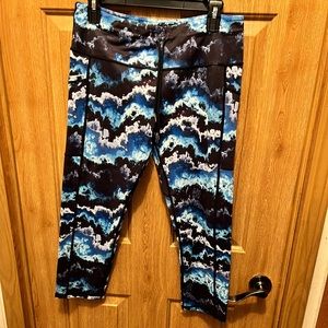 CVG Storm capris